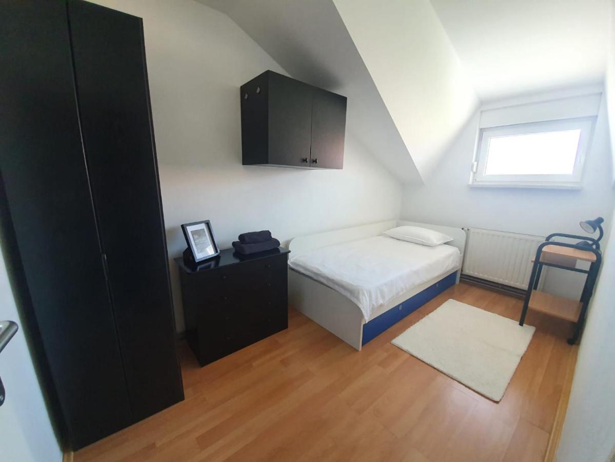 Apartment Lily Near Zagreb Airport Nagygorica Kültér fotó